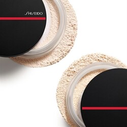 Shiseido Synchro Skin Invisible Silk Loose Powder 01 Radiant Pudra - 5